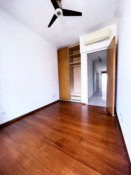 THE COAST AT SENTOSA COVE 9