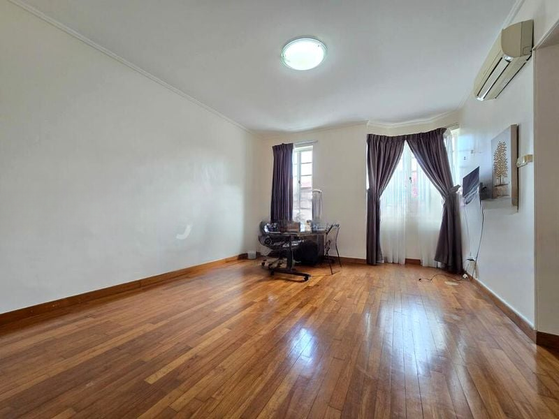 MERA TERRACE 5