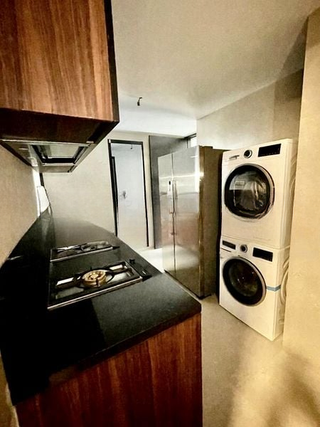 PULLMAN RESIDENCES NEWTON 1