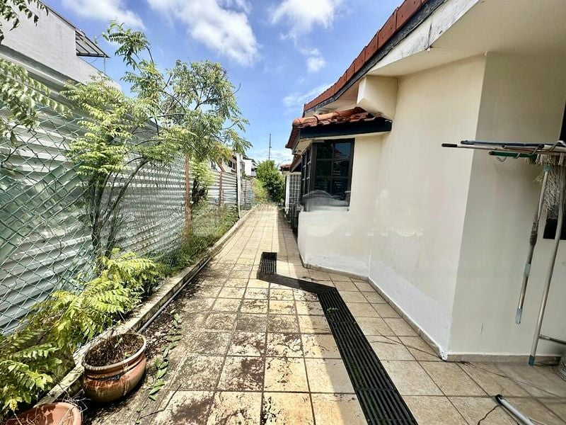 SELETAR HILLS ESTATE 5