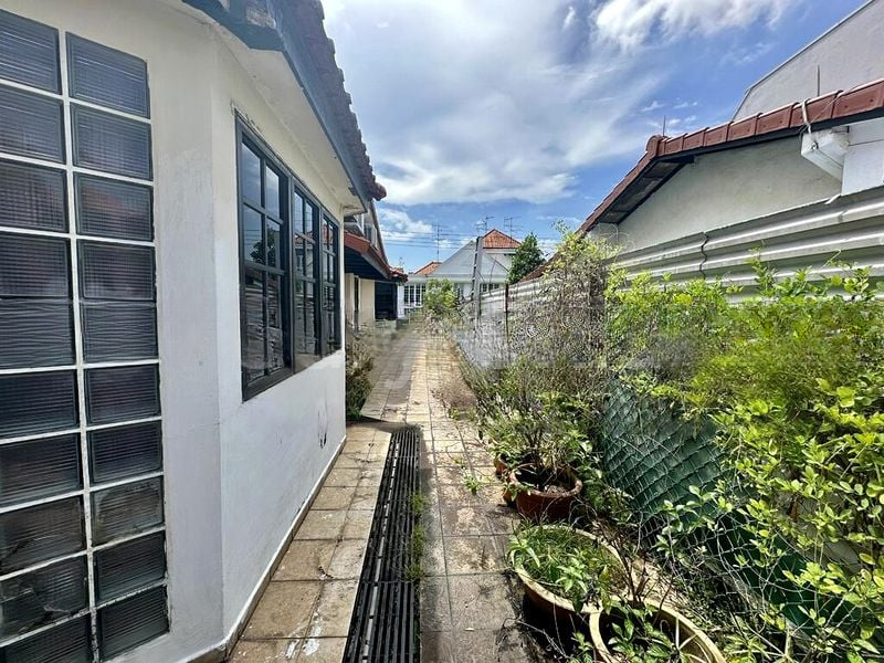 SELETAR HILLS ESTATE 6