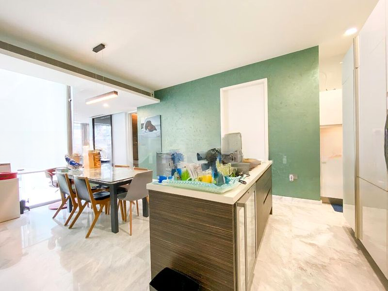 MARINA COLLECTION 12