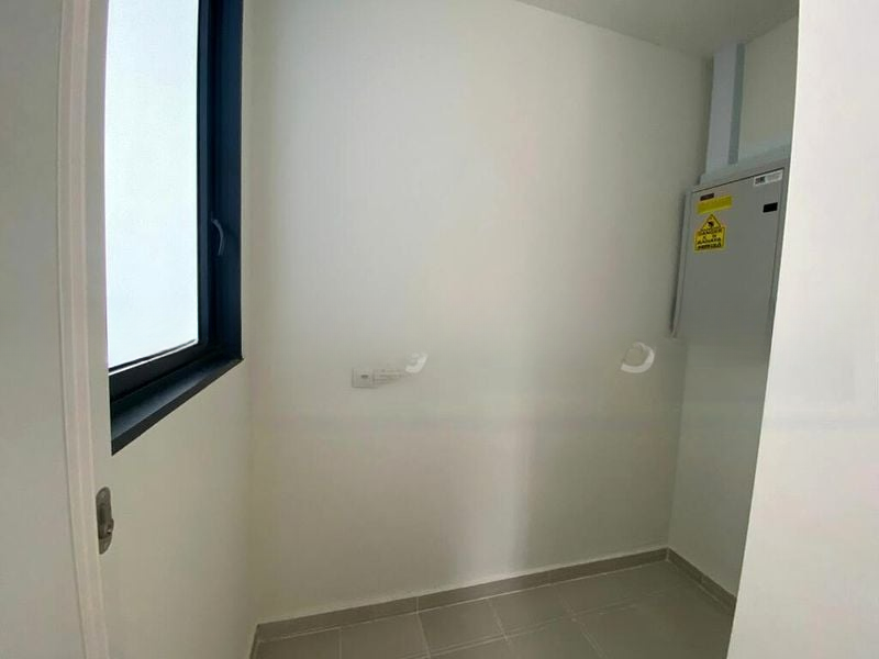 THE LINQ @ BEAUTY WORLD 2