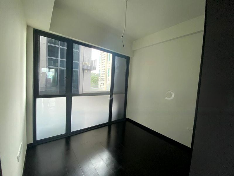 THE LINQ @ BEAUTY WORLD 9