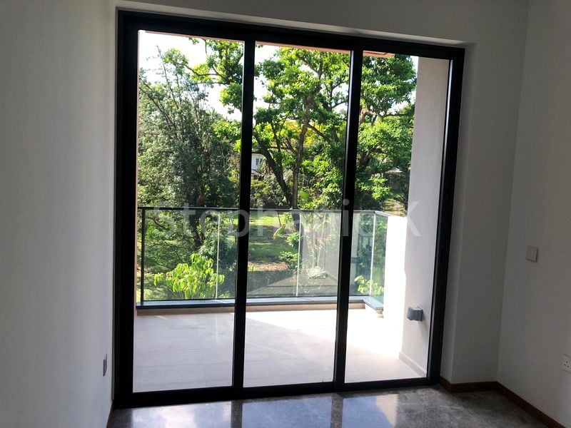 FOURTH AVENUE RESIDENCES 5