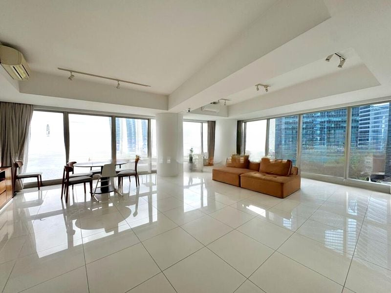 THE SAIL @ MARINA BAY 5