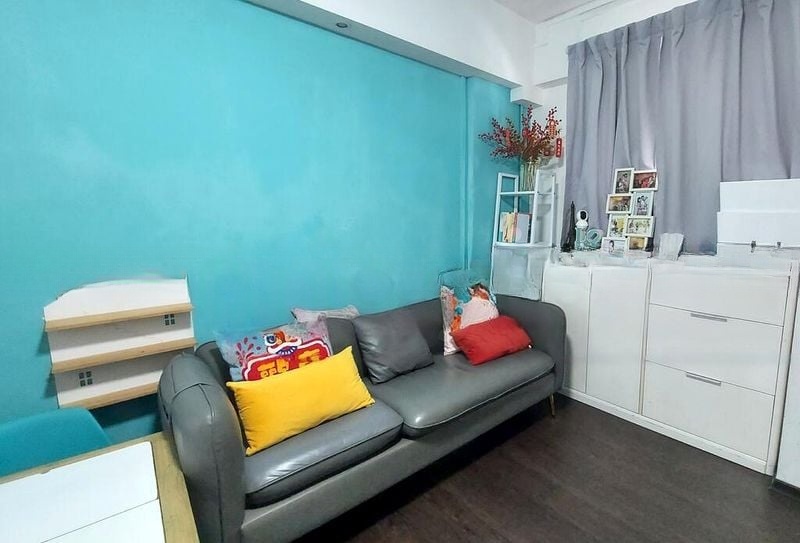 ANG MO KIO AVE 10 12