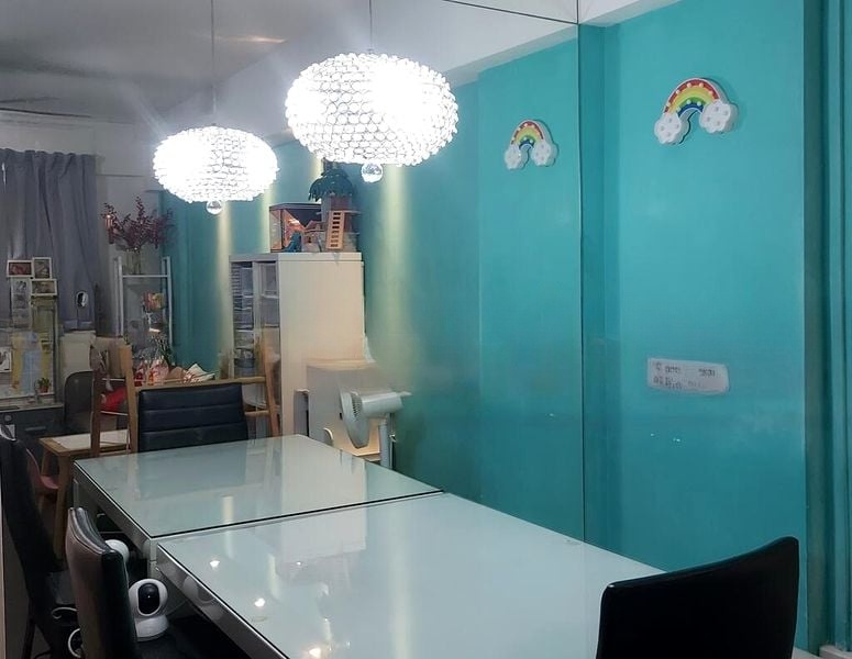 ANG MO KIO AVE 10 11