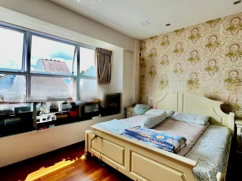 SEMBAWANG STRAITS ESTATE 3