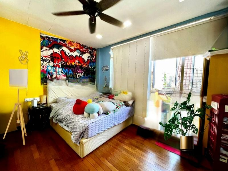 SEMBAWANG STRAITS ESTATE 5