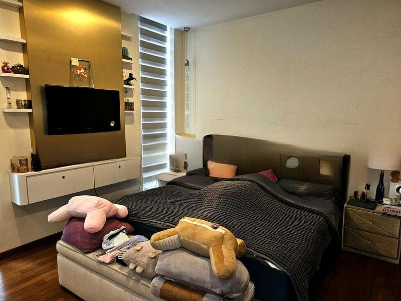 SEMBAWANG STRAITS ESTATE 15