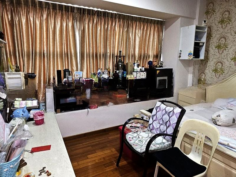 SEMBAWANG STRAITS ESTATE 14