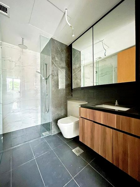 THE VERANDAH RESIDENCES 9