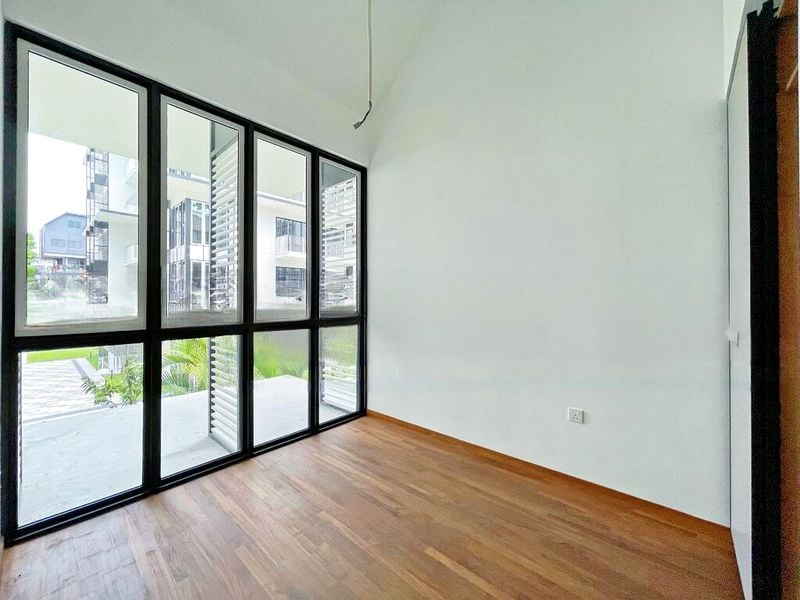 THE VERANDAH RESIDENCES 12