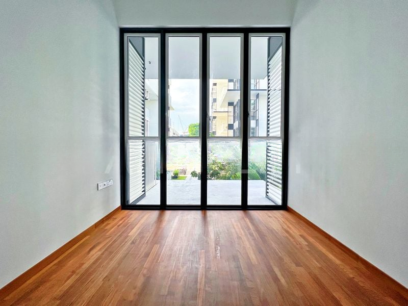 THE VERANDAH RESIDENCES 10