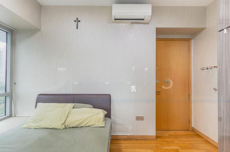 AMBER RESIDENCES 10