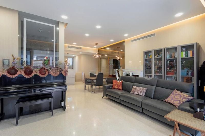 AMBER RESIDENCES 1