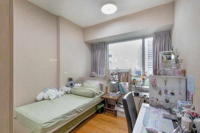 AMBER RESIDENCES 11