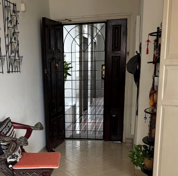 FAR HORIZON GARDENS 4