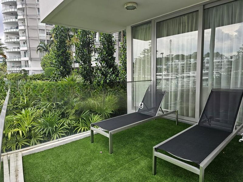 THE OCEANFRONT @ SENTOSA COVE 10