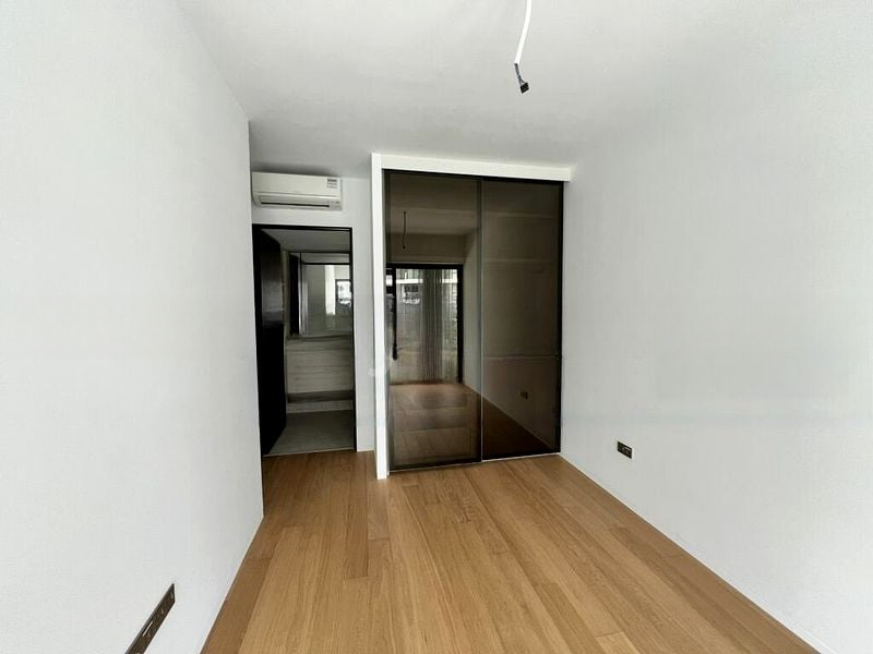 THE REEF AT KING'S DOCK 6