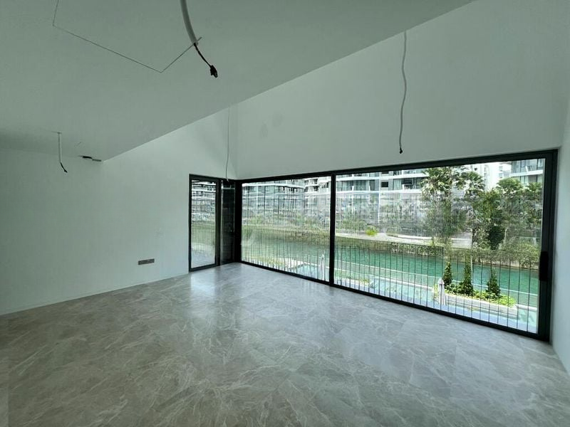 THE REEF AT KING'S DOCK 8