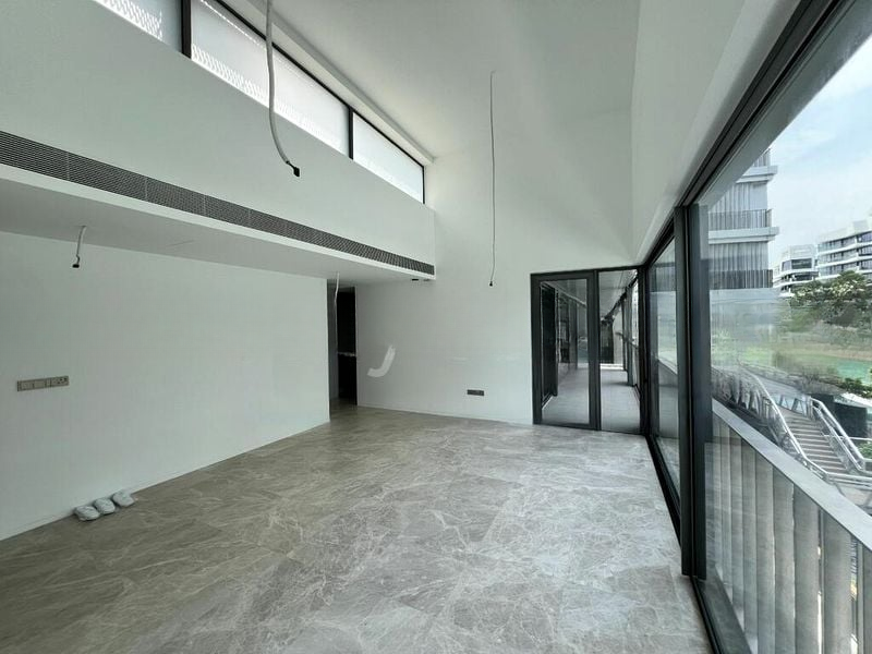 THE REEF AT KING'S DOCK 7