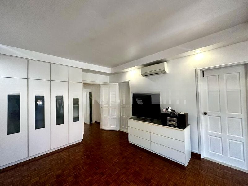 GERALD RESIDENCE 4
