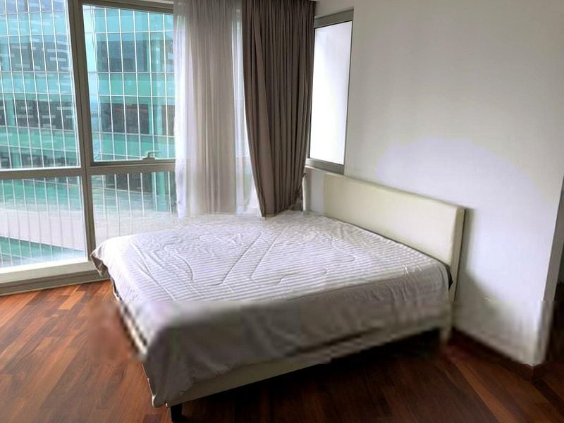 MARINA BAY RESIDENCES 3