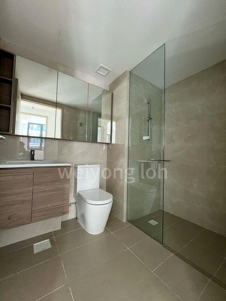 TREASURE AT TAMPINES 8