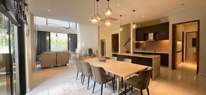 PHOENIX HEIGHTS 14