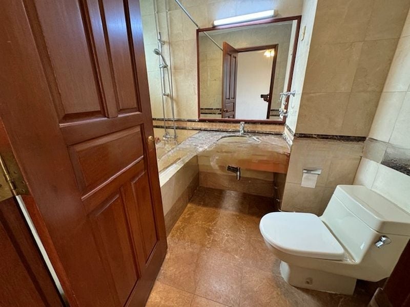 GOLD PALM MANSIONS 9