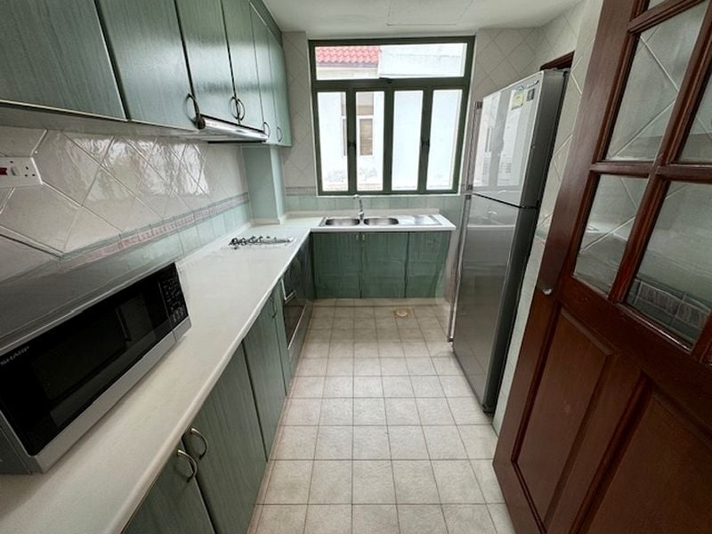 GOLD PALM MANSIONS 4