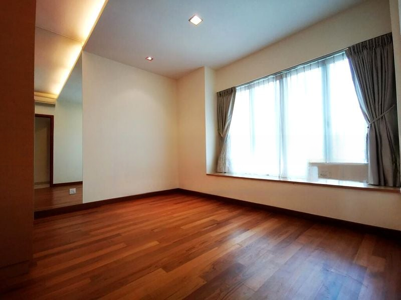 THE BERTH BY THE COVE 4