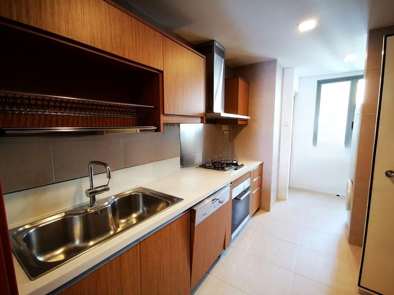 THE BERTH BY THE COVE 2