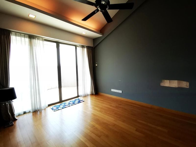 THE BERTH BY THE COVE 8