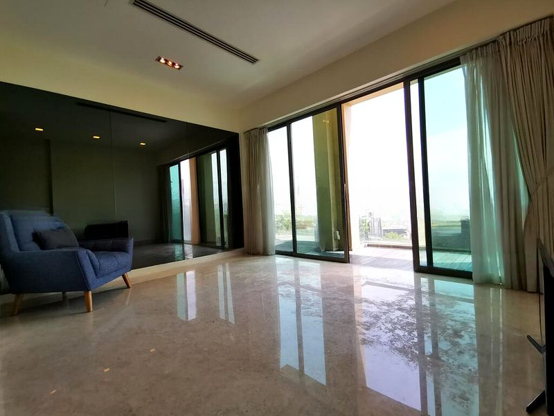 THE BERTH BY THE COVE 13