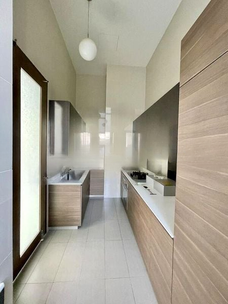 FORESQUE RESIDENCES 3