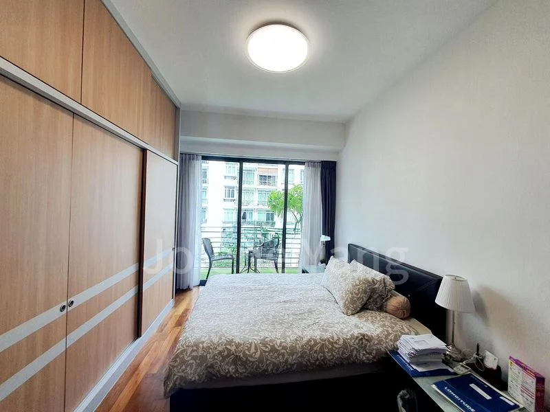 WATERMARK ROBERTSON QUAY 6