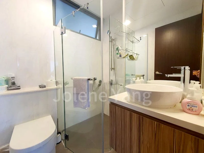 WATERMARK ROBERTSON QUAY 9