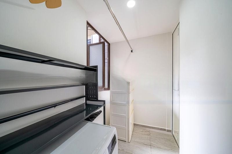 DAIRY FARM RESIDENCES 4