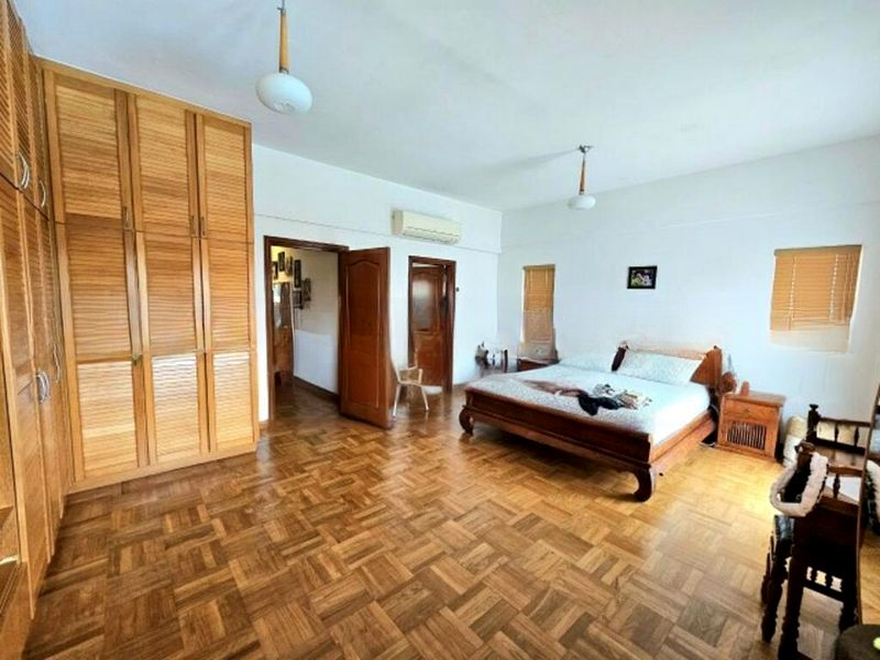 SUNGROVE 10