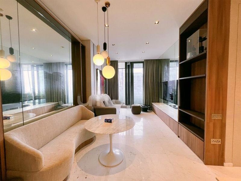 SOUTH BEACH RESIDENCES 1