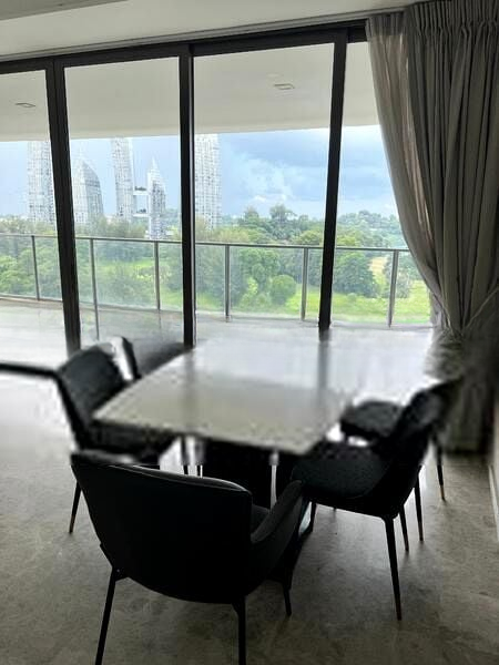SKYLINE RESIDENCES 6