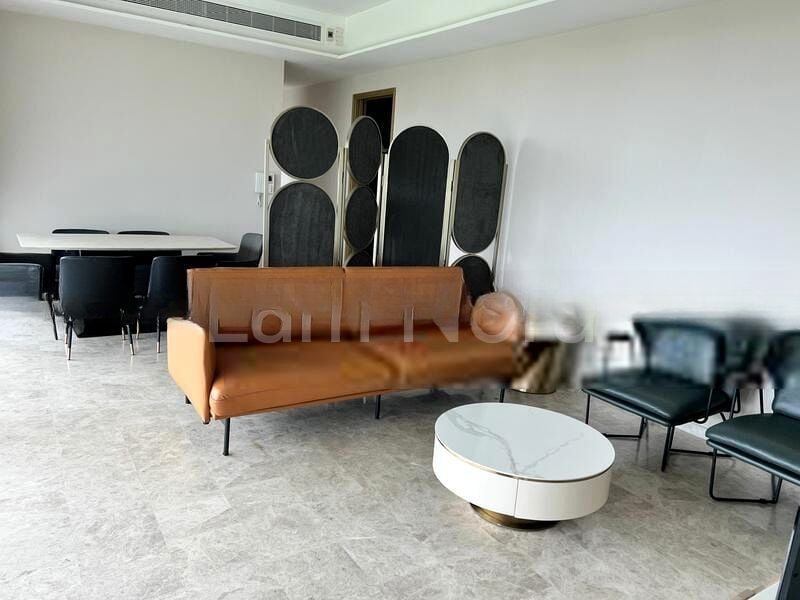 SKYLINE RESIDENCES 7
