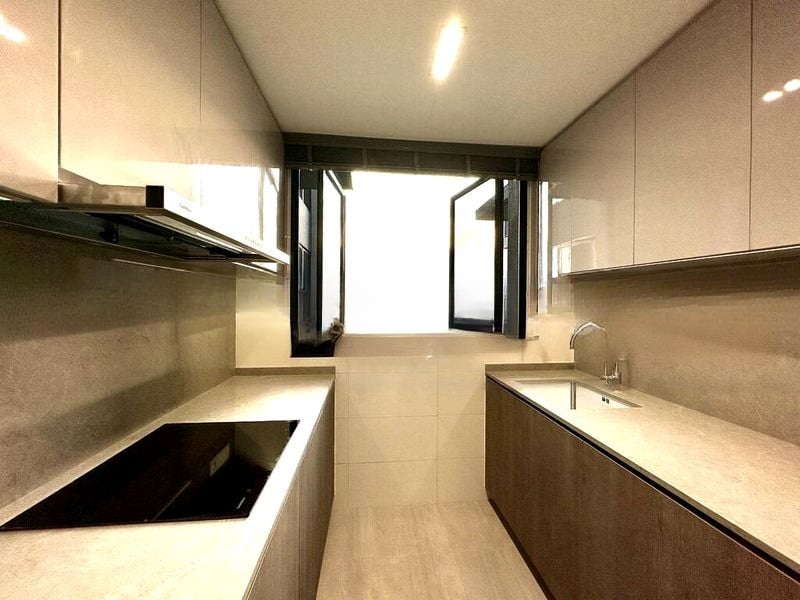 AVENUE SOUTH RESIDENCE 8