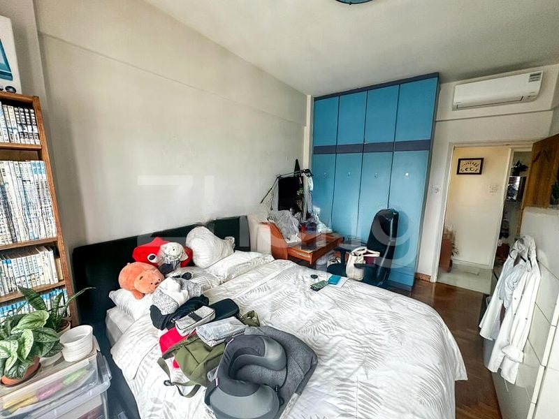PARK EAST 3