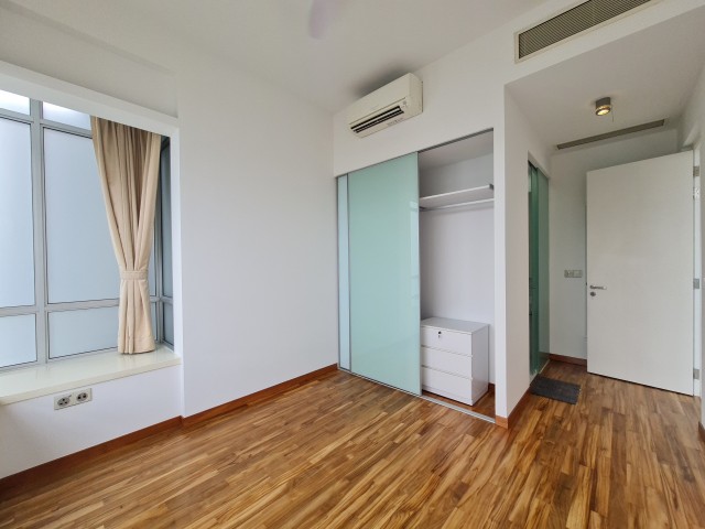 CAIRNHILL RESIDENCES 7