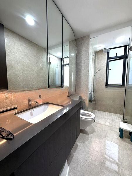 AVENUE SOUTH RESIDENCE 5