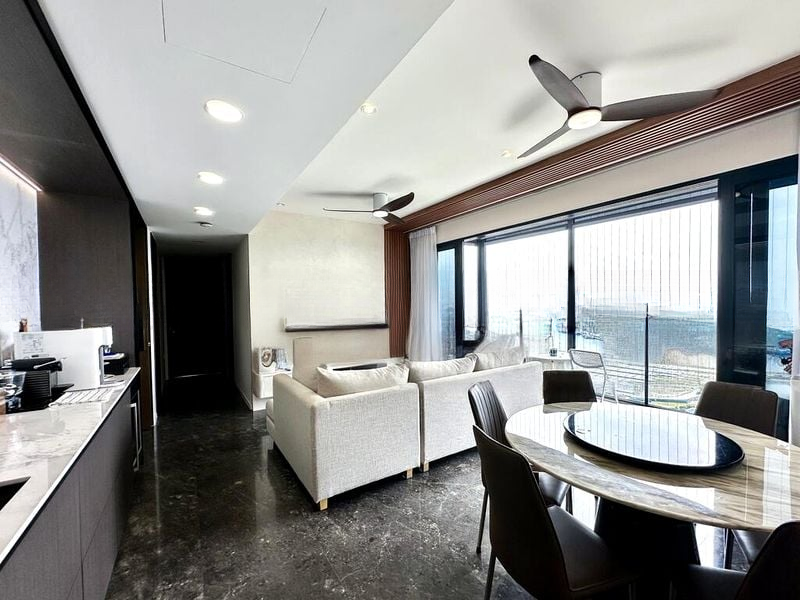 AVENUE SOUTH RESIDENCE 11